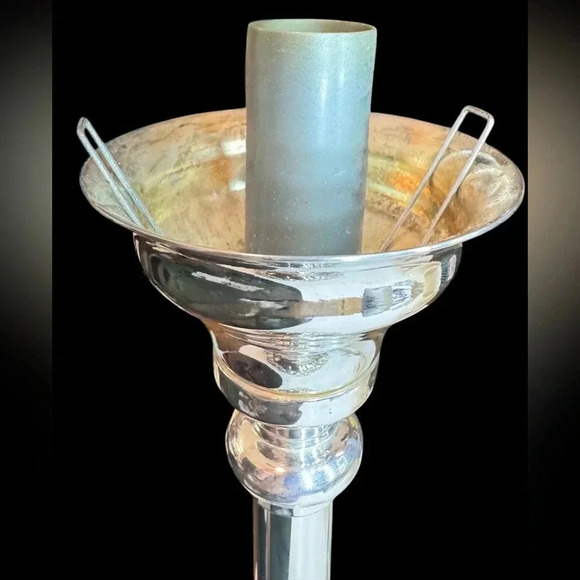 GLOW💚Antique Uranium Custard Glass Silver-Plated Lamp - Picture 7 of 9